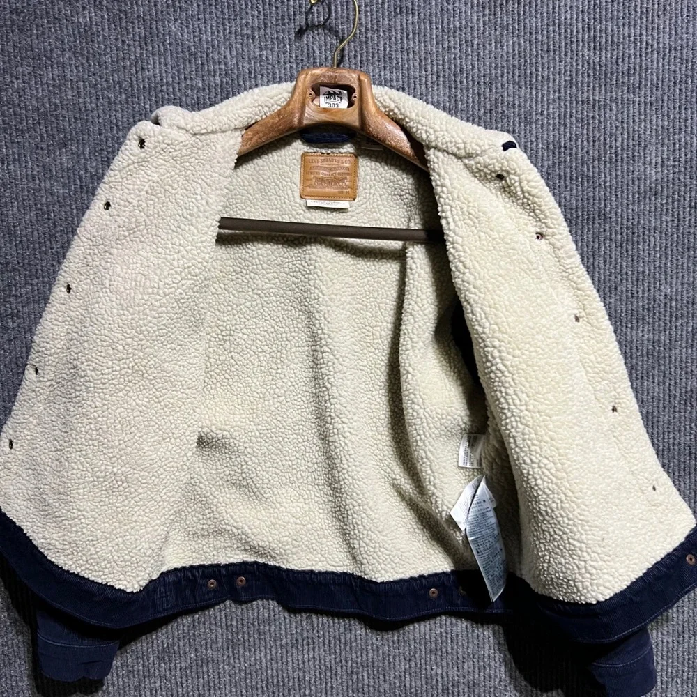 Levis Trucker Jacket Mens Medium Navy Blue Corduroy Sherpa Lined Premium